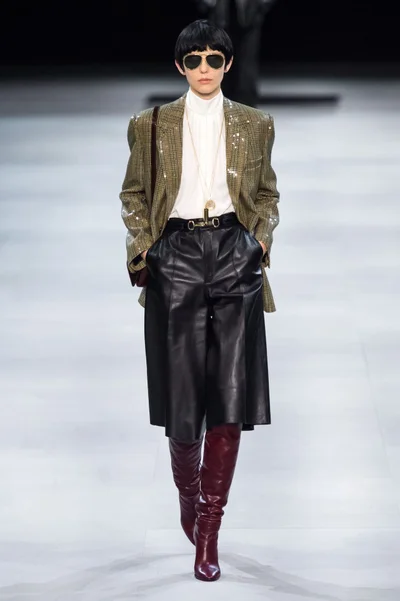 Look 18